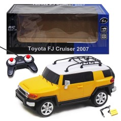 Машинка на радиоуправлении "Toyota FJ Cruiser 2007" (желтая)