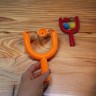 Рогатка пластикова + 2 м'ячики (мікс)