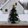 Ялинка деревʼяна з іграшками 21 см
