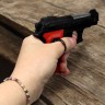 Дитячий пістолет із кульками