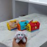 М'яка іграшка Песик з переноскою, червона