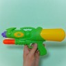 Водный пистолет с накачкой, 30 см (зеленый)