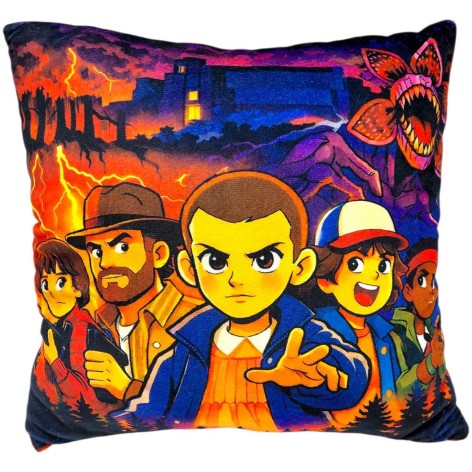 Подушка с принтом "Очень странные дела" 30х30 см