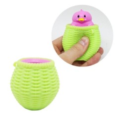 Игрушка-антистресс "Курочка в корзинке", зеленый