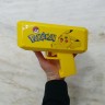 Пістолет з мильними бульбашками аніме Pokemon Пікачу автоматичне видування бульбашок, на батарейках, 2 пляшечки з мильним розчином, в коробці