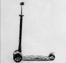Самокат триколісний “Best Scooter: Черепа в цветах"