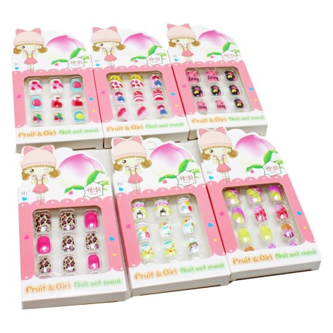 Набір накладних нігтів "Girly Nail Set"