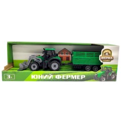 Зеленый трактор с прицепом