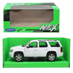 Машина металл Chevrolet Tahoe 1:24 белая
