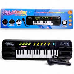 Синтезатор (31 клавиша, микрофон, USB-кабель, на батарейках, в коробке)