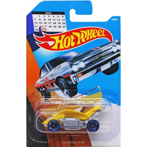 Машинка з металевою підвіскою "HOT WHEEL  67 CHEVELLE SS 396"