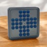 Логическая игра "Peg Solitaire - Солитер с колышками", 32 шарика (голубой)