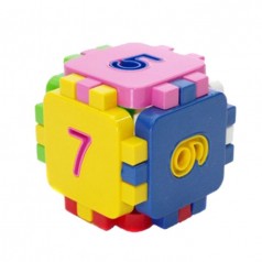 Развивающая игрушка "Кубик-логика"